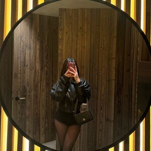 Meet your Posher, Sara ellen